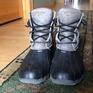 Sperry Size 8 Saltwater Duck Boots